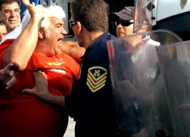 дебели