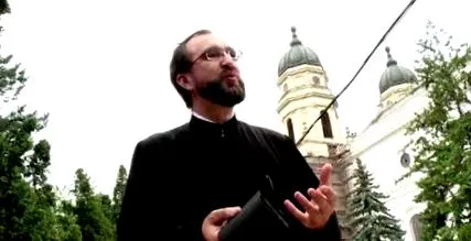 azért hogy