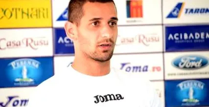 alexandru szerződését