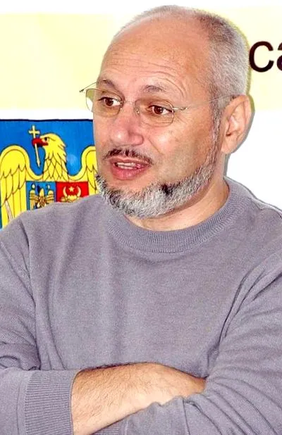 tönkretették