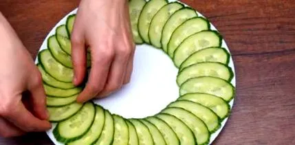 ünnepi asztalhoz