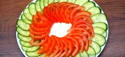 asztalhoz zöldséges