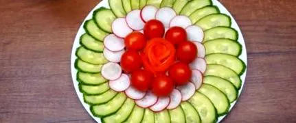 asztalhoz asztalhoz