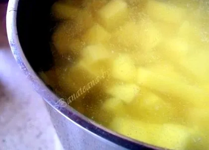 лора