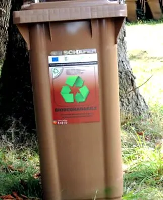 biológiailag lebomló