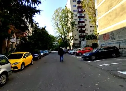 áttekinti zoom