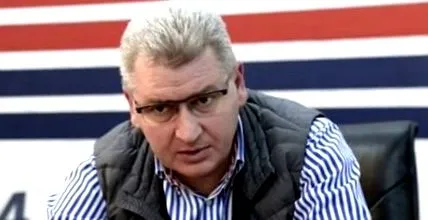 bejelenti folytat