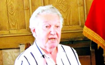 ugyanaz felekezet