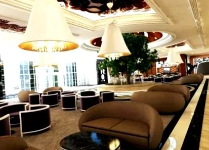 hotel port