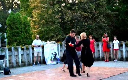 tango