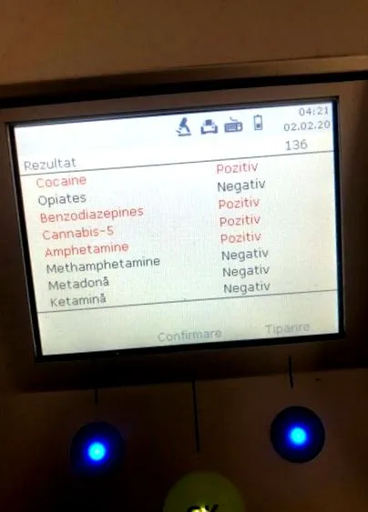 mögött