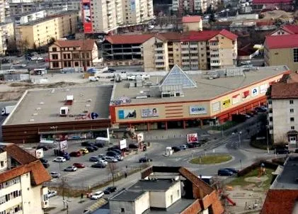 товарних