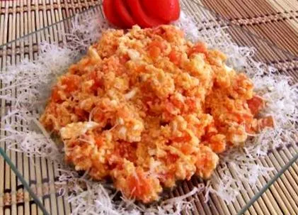 јајца домати