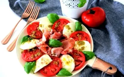 Caprese saláta