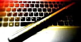 lítium-ion laptop