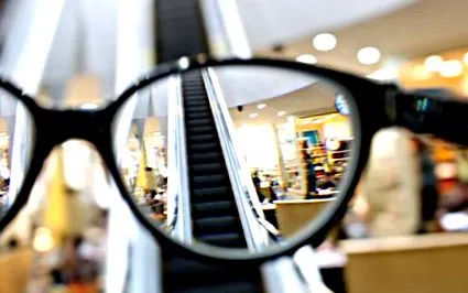 myopia otthoni
