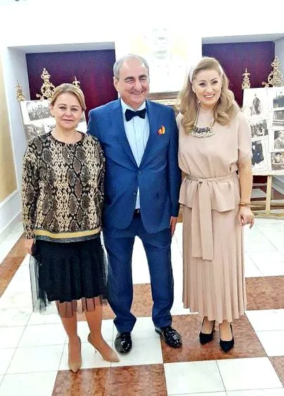 врати александру