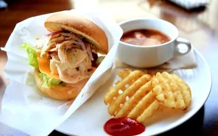 élelmiszerek