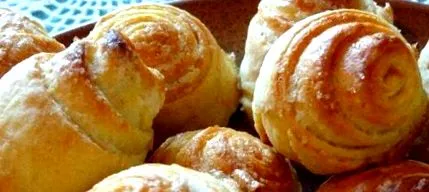 како