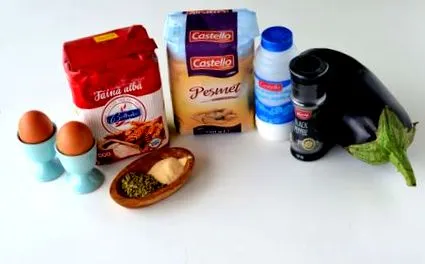 стапчиња модар