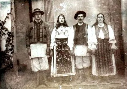 ласкаво