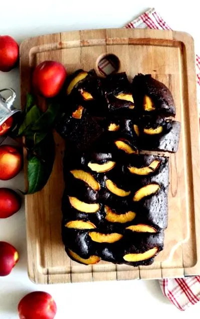 brownie őszibarackkal