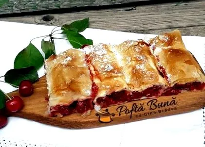 pite gyümölcsökkel
