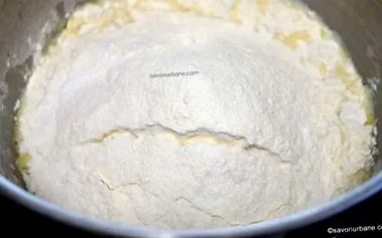 сирење меки