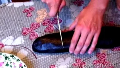 како