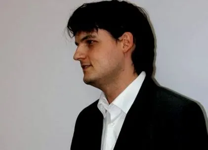 успеваат