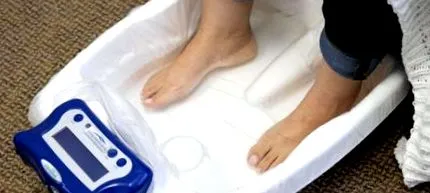 feet