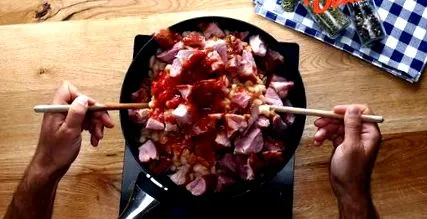 füstölt