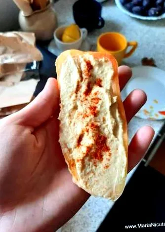hummus zsírpaprikás