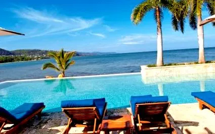 round-hill-hotel-villas
