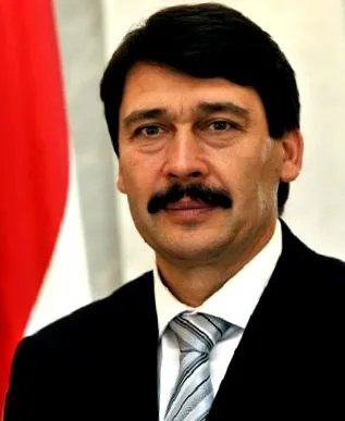 információi