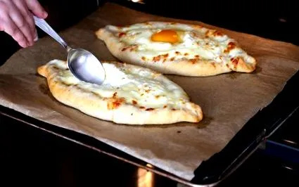 grúz khachapuri