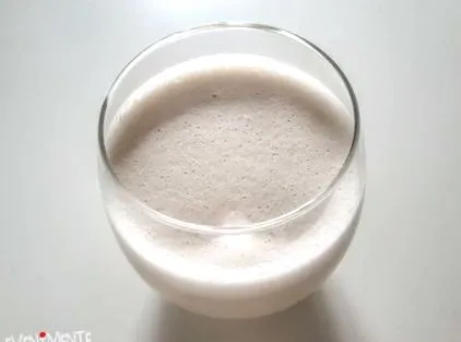 мигдальне молоко