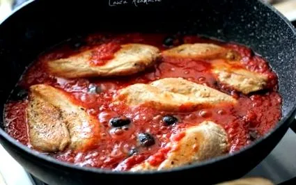 mozzarella paradicsommal