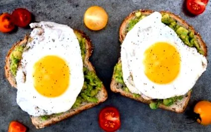 reggeli