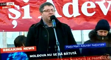 містить самогубний