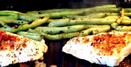 Grillezett zöldbabbal