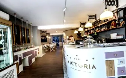 Викторија Флореаска