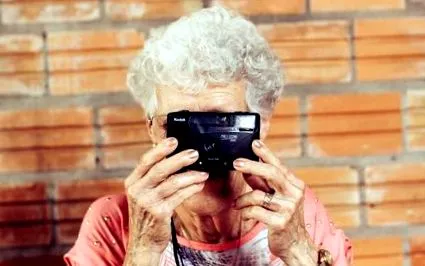 szokása szépen