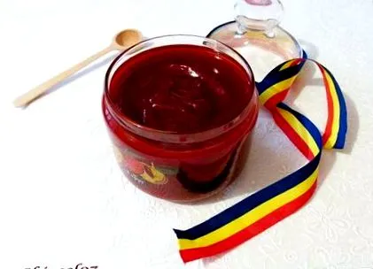 csipkebogyó