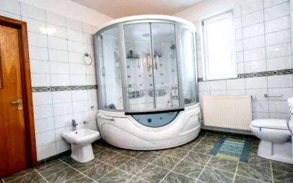 külön