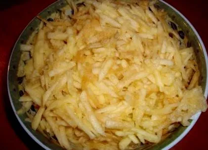 яблучно-йогуртовий торт
