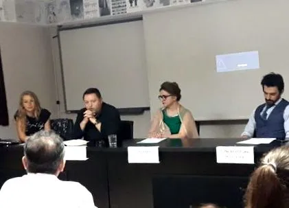 меѓу религијата