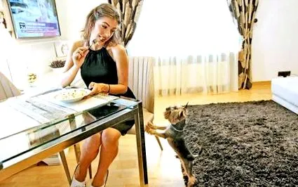 simona