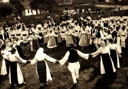 minden világít