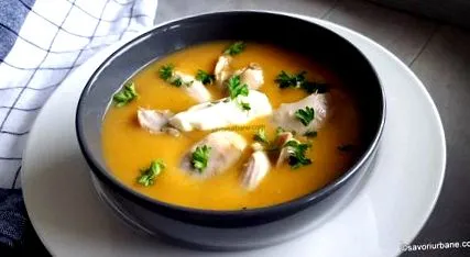 egyszerű
